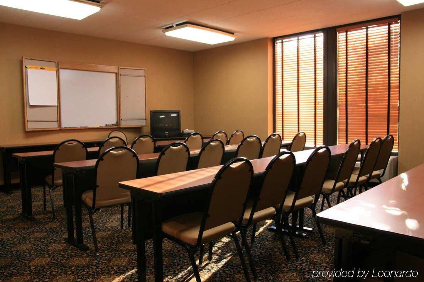 Four Points By Sheraton Chicago Westchester/Oak Brook Einrichtungen foto